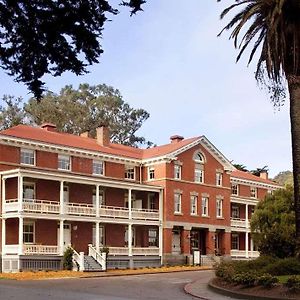 Inn At The Presidio